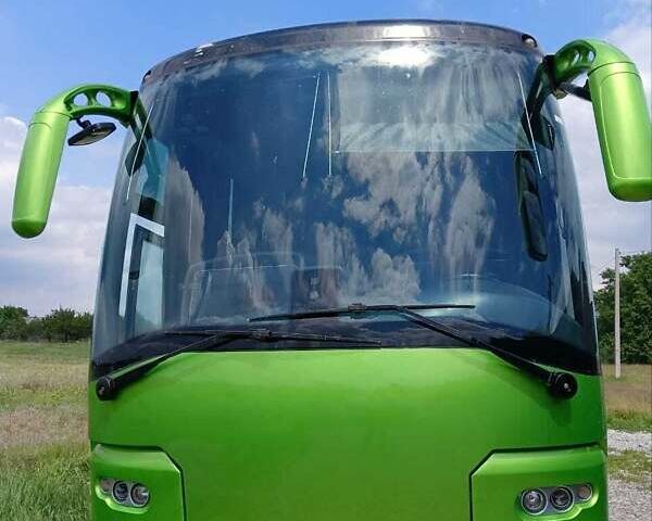 Зеленый Бова Магик, объемом двигателя 12.9 л и пробегом 916 тыс. км за 59000 $, фото 1 на Automoto.ua