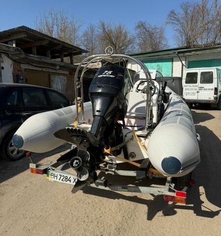 Белый Бриг Фалкон Ридерс, объемом двигателя 0 л и пробегом 0 тыс. км за 7000 $, фото 8 на Automoto.ua