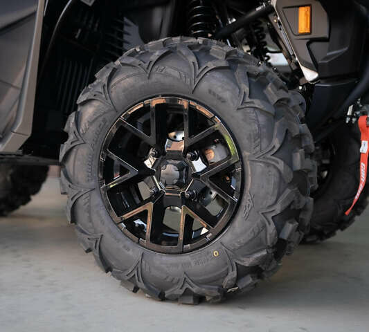 Серый БРП 700, объемом двигателя 0.65 л и пробегом 1 тыс. км за 17321 $, фото 2 на Automoto.ua