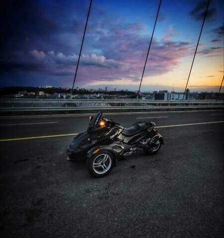 Черный БРП Кан Ам, объемом двигателя 1 л и пробегом 14 тыс. км за 9600 $, фото 1 на Automoto.ua