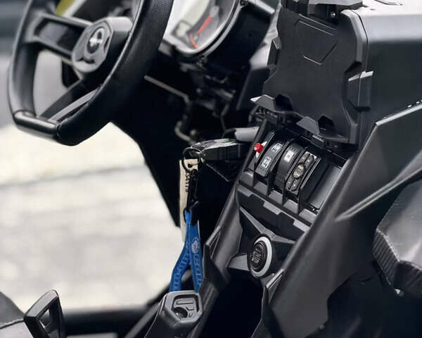 БРП Кан Ам, объемом двигателя 1 л и пробегом 2 тыс. км за 14500 $, фото 25 на Automoto.ua