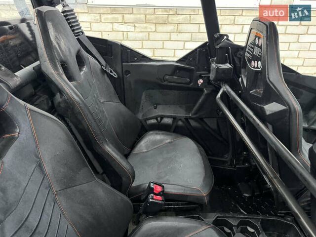 Чорний БРП Коммандєр, об'ємом двигуна 1 л та пробігом 5 тис. км за 22000 $, фото 16 на Automoto.ua