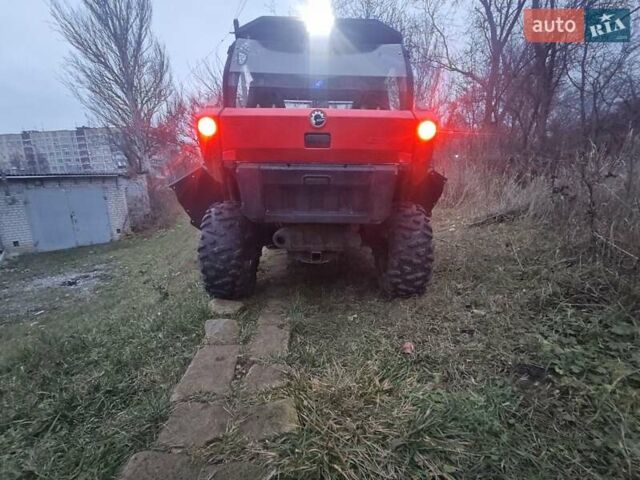 Червоний БРП Коммандєр, об'ємом двигуна 1 л та пробігом 3 тис. км за 15000 $, фото 6 на Automoto.ua