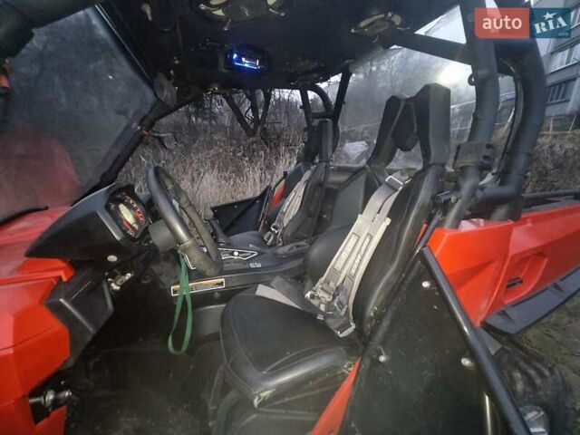 Червоний БРП Коммандєр, об'ємом двигуна 1 л та пробігом 3 тис. км за 15000 $, фото 7 на Automoto.ua