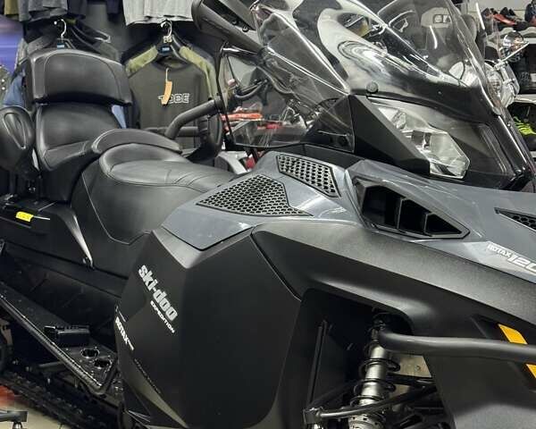 Сірий БРП Експедішн, об'ємом двигуна 1.2 л та пробігом 1 тис. км за 19000 $, фото 2 на Automoto.ua