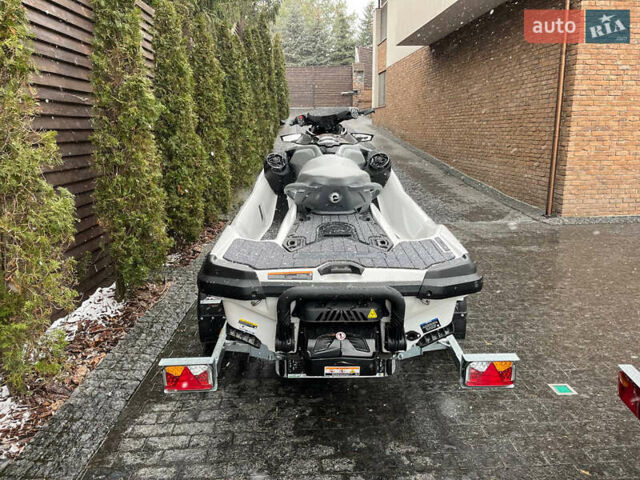 Серый БРП ГТХ, объемом двигателя 0 л и пробегом 1 тыс. км за 25000 $, фото 4 на Automoto.ua