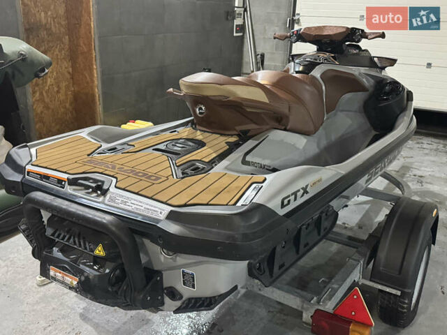 Серый БРП ГТХ, объемом двигателя 0 л и пробегом 51 тыс. км за 20000 $, фото 8 на Automoto.ua