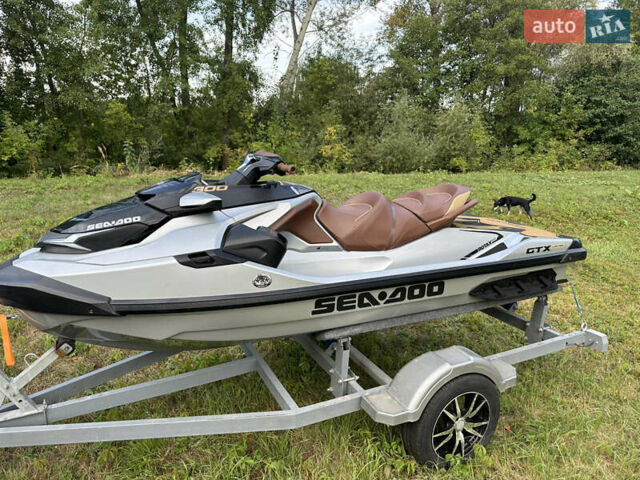 Серый БРП ГТХ, объемом двигателя 1.5 л и пробегом 50 тыс. км за 19900 $, фото 12 на Automoto.ua