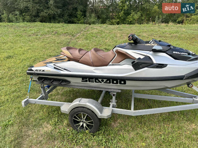 Серый БРП ГТХ, объемом двигателя 1.5 л и пробегом 50 тыс. км за 19900 $, фото 1 на Automoto.ua