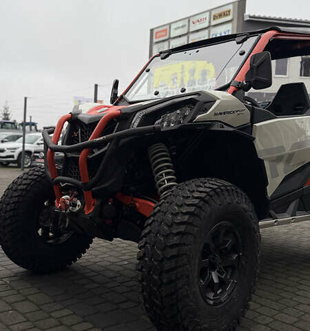 Красный БРП Маверик, объемом двигателя 0 л и пробегом 1 тыс. км за 31000 $, фото 17 на Automoto.ua