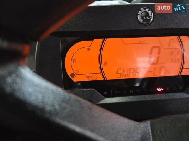 Серый БРП Маверик, объемом двигателя 1 л и пробегом 1 тыс. км за 31399 $, фото 3 на Automoto.ua