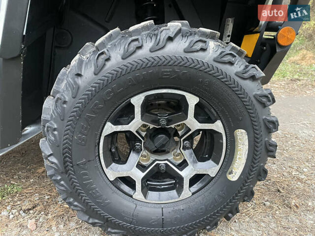 Білий БРП Аутлендер, об'ємом двигуна 1 л та пробігом 4 тис. км за 13800 $, фото 24 на Automoto.ua