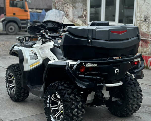 Белый БРП Аутлендер, объемом двигателя 1 л и пробегом 12 тыс. км за 12500 $, фото 3 на Automoto.ua