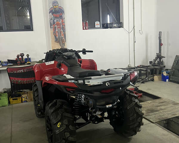 Красный БРП Аутлендер, объемом двигателя 0.65 л и пробегом 1 тыс. км за 14575 $, фото 2 на Automoto.ua