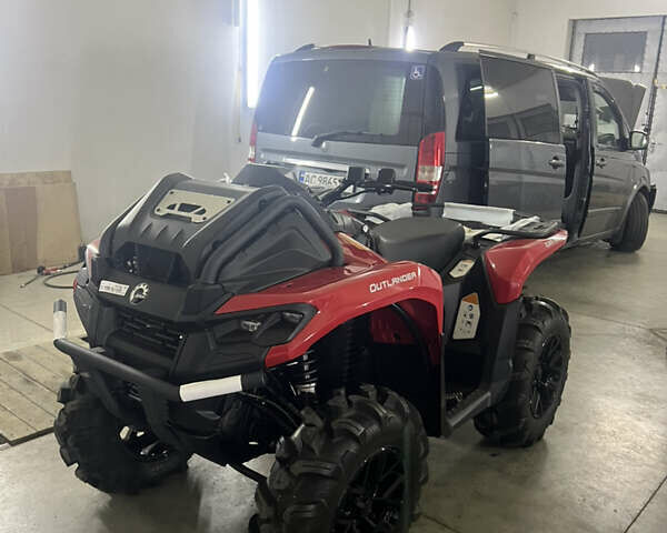 Красный БРП Аутлендер, объемом двигателя 0.65 л и пробегом 1 тыс. км за 14575 $, фото 1 на Automoto.ua