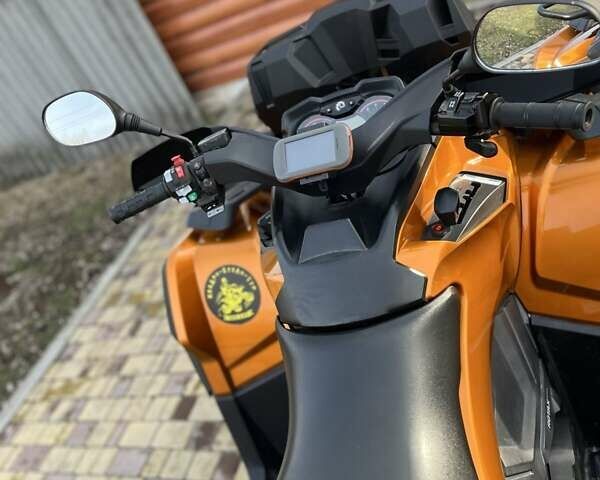 БРП Аутлендер, объемом двигателя 1 л и пробегом 2 тыс. км за 13500 $, фото 2 на Automoto.ua
