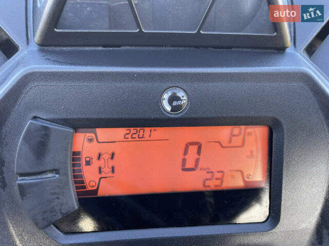 БРП Аутлендер, объемом двигателя 0.7 л и пробегом 5 тыс. км за 13400 $, фото 12 на Automoto.ua