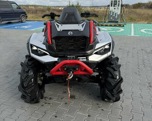 БРП Аутлендер, объемом двигателя 1 л и пробегом 1 тыс. км за 21900 $, фото 1 на Automoto.ua