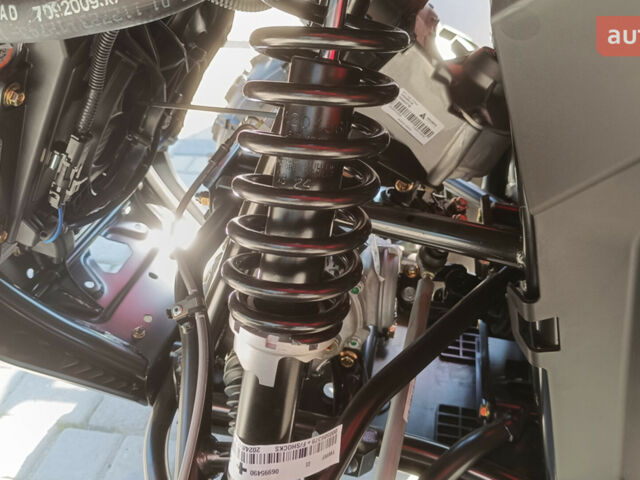 БРП Аутлендер, объемом двигателя 0.7 л и пробегом 0 тыс. км за 15986 $, фото 7 на Automoto.ua