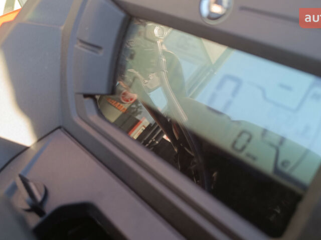 БРП Аутлендер, объемом двигателя 0.7 л и пробегом 0 тыс. км за 15986 $, фото 2 на Automoto.ua