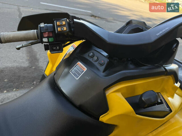 Желтый БРП Аутлендер, объемом двигателя 8 л и пробегом 6 тыс. км за 8350 $, фото 8 на Automoto.ua