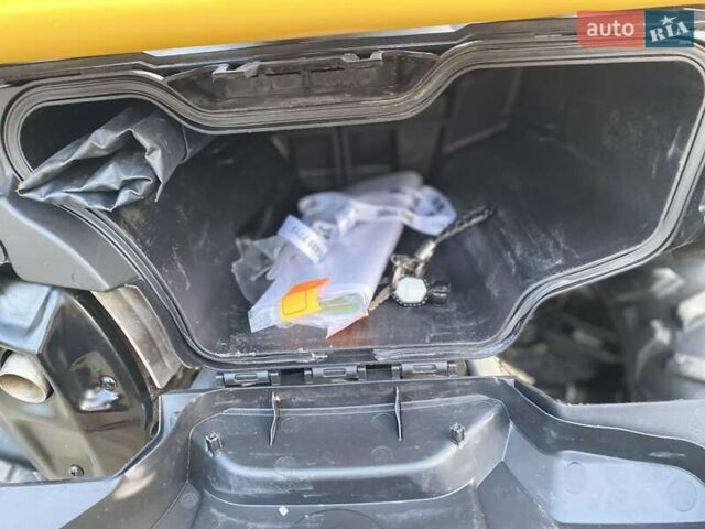 Сірий БРП Аутлендер, об'ємом двигуна 1 л та пробігом 4 тис. км за 17999 $, фото 56 на Automoto.ua
