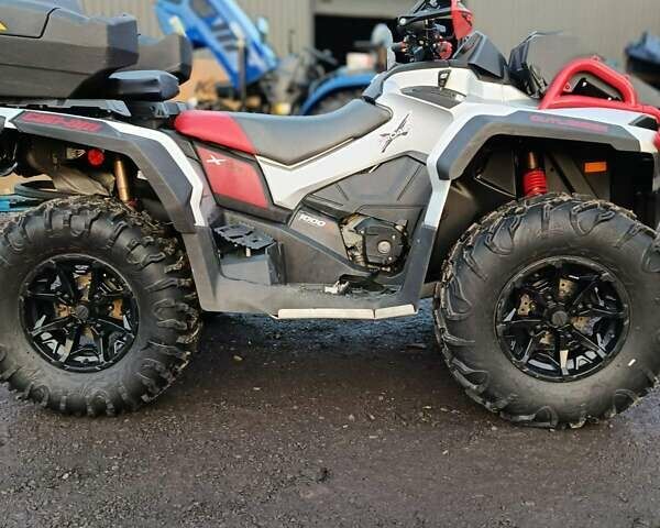 Сірий БРП Аутлендер, об'ємом двигуна 0 л та пробігом 2 тис. км за 20000 $, фото 2 на Automoto.ua