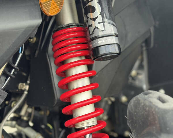 Серый БРП Аутлендер, объемом двигателя 1 л и пробегом 2 тыс. км за 18700 $, фото 3 на Automoto.ua