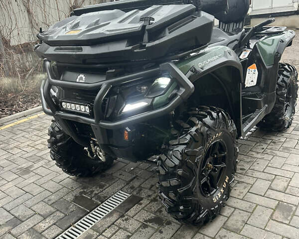 Зеленый БРП Аутлендер, объемом двигателя 0.7 л и пробегом 4 тыс. км за 14543 $, фото 6 на Automoto.ua