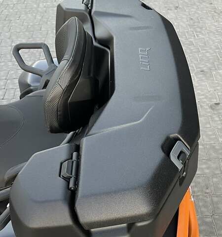 Помаранчевий БРП Аутлендер, об'ємом двигуна 1 л та пробігом 1 тис. км за 25837 $, фото 11 на Automoto.ua