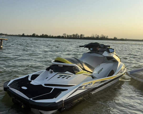 Білий БРП РКСП-КС, об'ємом двигуна 1.6 л та пробігом 27 тис. км за 15500 $, фото 1 на Automoto.ua