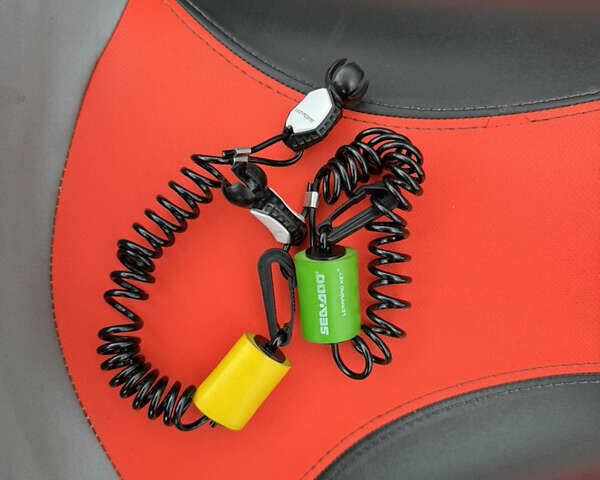 Красный БРП РКСТ, объемом двигателя 1.6 л и пробегом 30 тыс. км за 15800 $, фото 16 на Automoto.ua