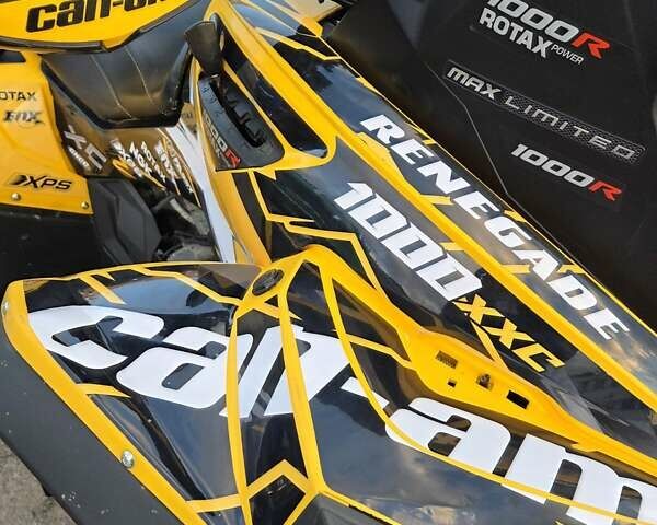 Желтый БРП Ренегаде, объемом двигателя 1 л и пробегом 12 тыс. км за 10500 $, фото 13 на Automoto.ua