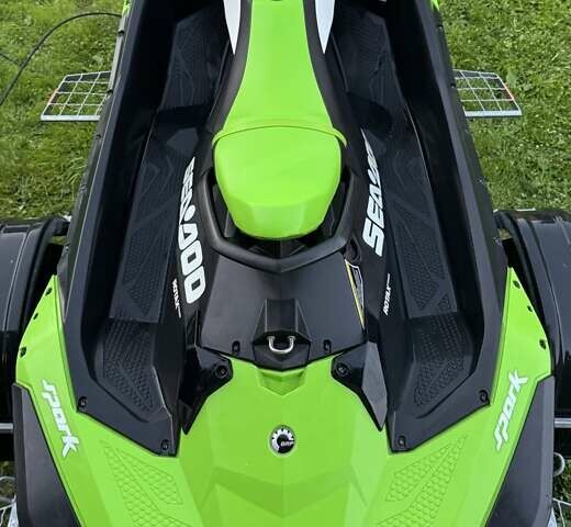 БРП Спарк, объемом двигателя 0 л и пробегом 116 тыс. км за 8300 $, фото 5 на Automoto.ua