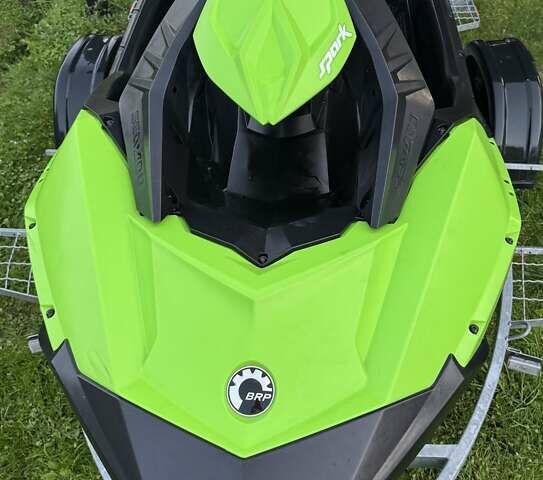 БРП Спарк, объемом двигателя 0 л и пробегом 116 тыс. км за 8300 $, фото 6 на Automoto.ua