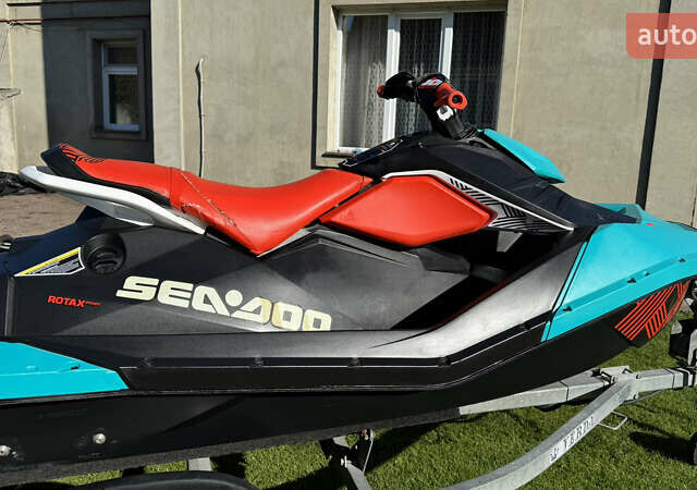 БРП Спарк, объемом двигателя 0 л и пробегом 112 тыс. км за 8300 $, фото 4 на Automoto.ua