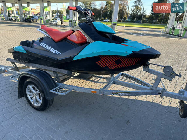 БРП Спарк, объемом двигателя 0 л и пробегом 125 тыс. км за 8700 $, фото 2 на Automoto.ua