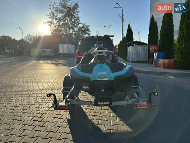 БРП Спарк, объемом двигателя 0 л и пробегом 125 тыс. км за 8700 $, фото 1 на Automoto.ua