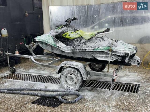 Зеленый БРП Спарк, объемом двигателя 0.9 л и пробегом 96 тыс. км за 10500 $, фото 6 на Automoto.ua