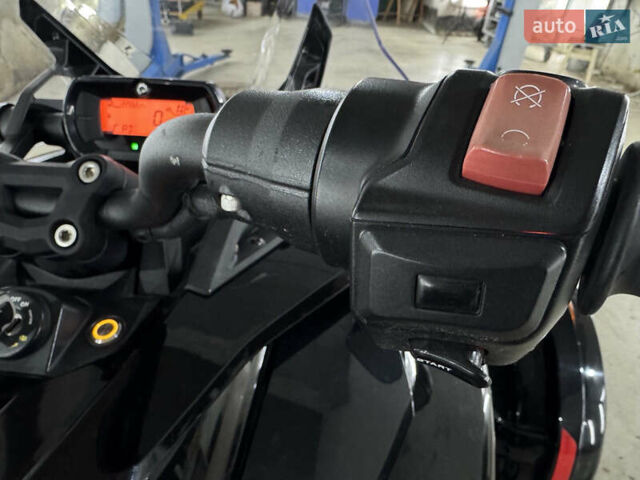 Чорний БРП Спайдер, об'ємом двигуна 1.33 л та пробігом 41 тис. км за 9999 $, фото 10 на Automoto.ua