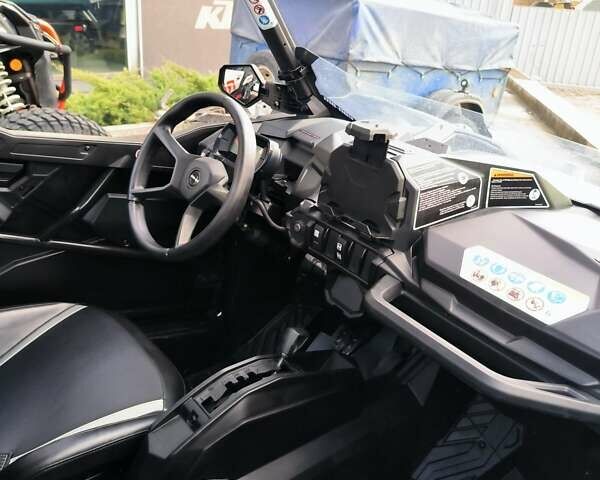 Черный БРП Maverick Trail, объемом двигателя 1 л и пробегом 2 тыс. км за 18900 $, фото 13 на Automoto.ua