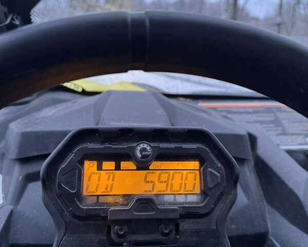 БРП Maverick Trail, объемом двигателя 1 л и пробегом 6 тыс. км за 14580 $, фото 3 на Automoto.ua