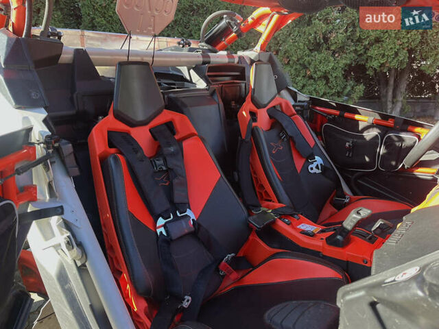 Белый БРП Maverick X3, объемом двигателя 0.9 л и пробегом 7 тыс. км за 28999 $, фото 11 на Automoto.ua