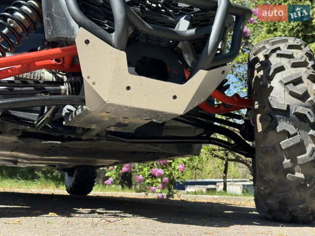 Белый БРП Maverick X3, объемом двигателя 0.9 л и пробегом 2 тыс. км за 25500 $, фото 13 на Automoto.ua