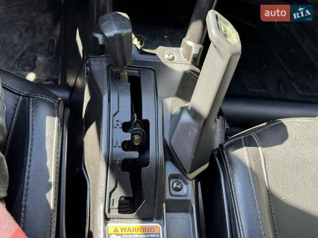 Белый БРП Maverick X3, объемом двигателя 0.9 л и пробегом 2 тыс. км за 25500 $, фото 24 на Automoto.ua