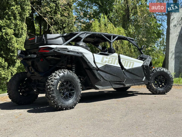 Белый БРП Maverick X3, объемом двигателя 0.9 л и пробегом 2 тыс. км за 25500 $, фото 1 на Automoto.ua