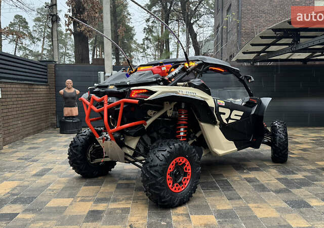 Бежевый БРП Maverick X3, объемом двигателя 0.9 л и пробегом 2 тыс. км за 35900 $, фото 6 на Automoto.ua