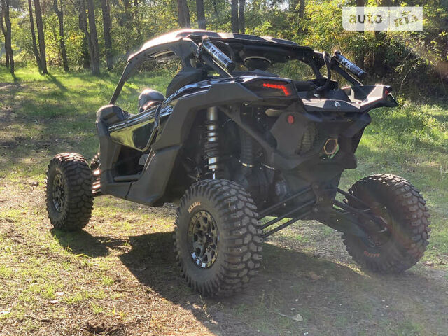 Черный БРП Maverick X3, объемом двигателя 0.9 л и пробегом 4 тыс. км за 26000 $, фото 2 на Automoto.ua