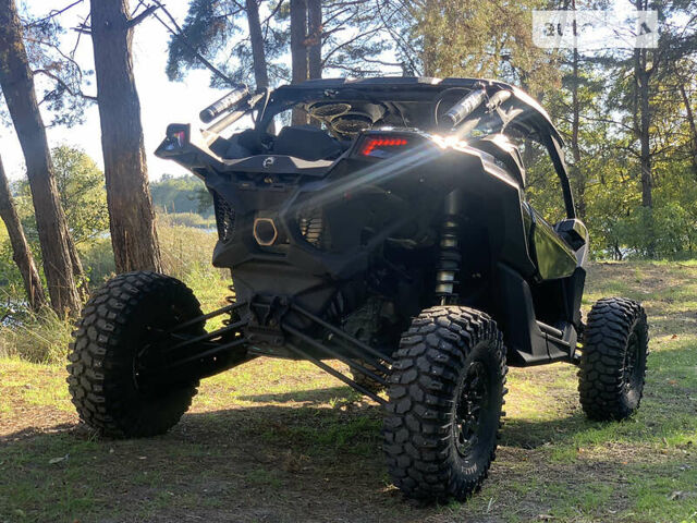 Черный БРП Maverick X3, объемом двигателя 0.9 л и пробегом 4 тыс. км за 26000 $, фото 3 на Automoto.ua
