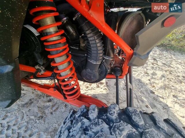 Красный БРП Maverick X3, объемом двигателя 0.9 л и пробегом 6 тыс. км за 15800 $, фото 10 на Automoto.ua